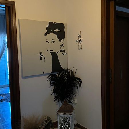 Apollo Apartment Athens/Airport Spáta Zewnętrze zdjęcie