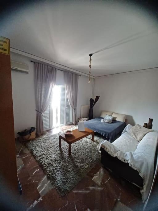 Apollo Apartment Athens/Airport Spáta Zewnętrze zdjęcie