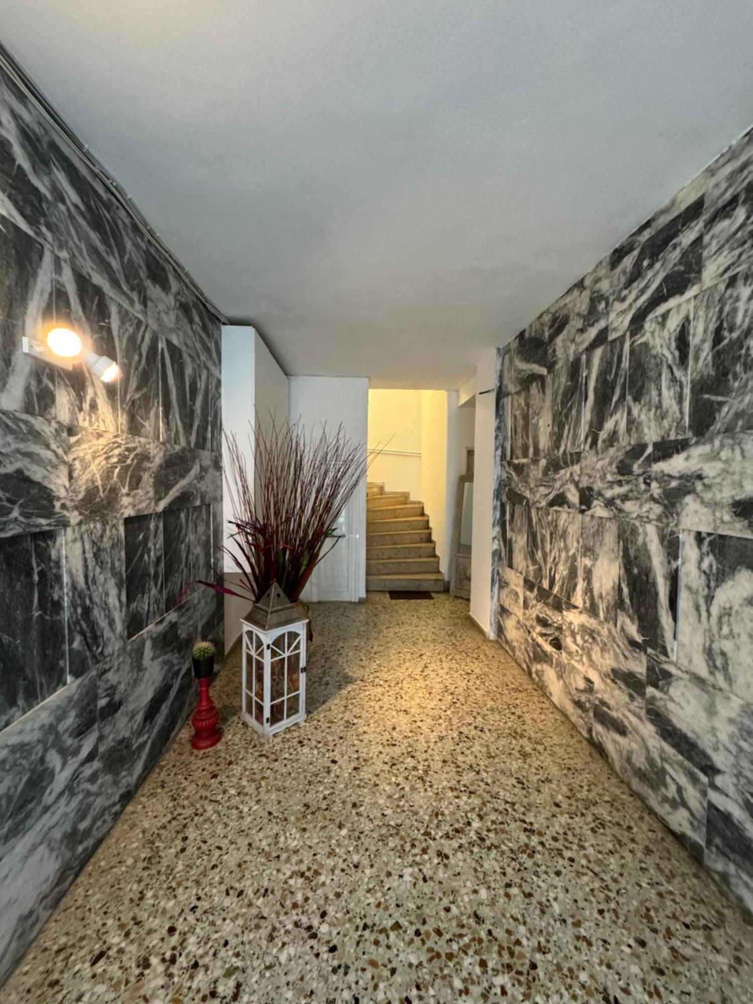 Apollo Apartment Athens/Airport Spáta Zewnętrze zdjęcie